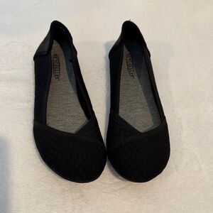 Seychelles Textured Black Flats for Women